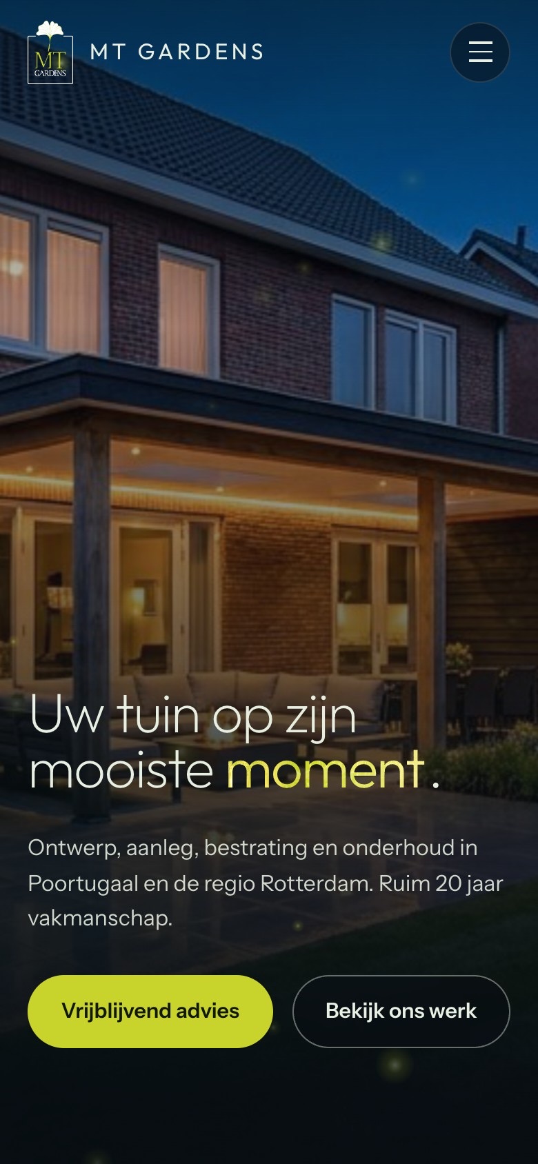 Dezelfde homepage van MT Gardens op een telefoon.